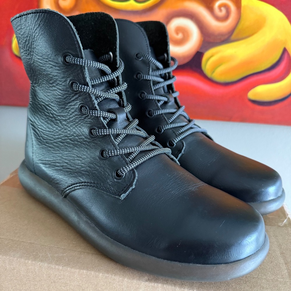 Worldboots Larries True Black Leather Boots - Size Men's 7 / Women's 8.5